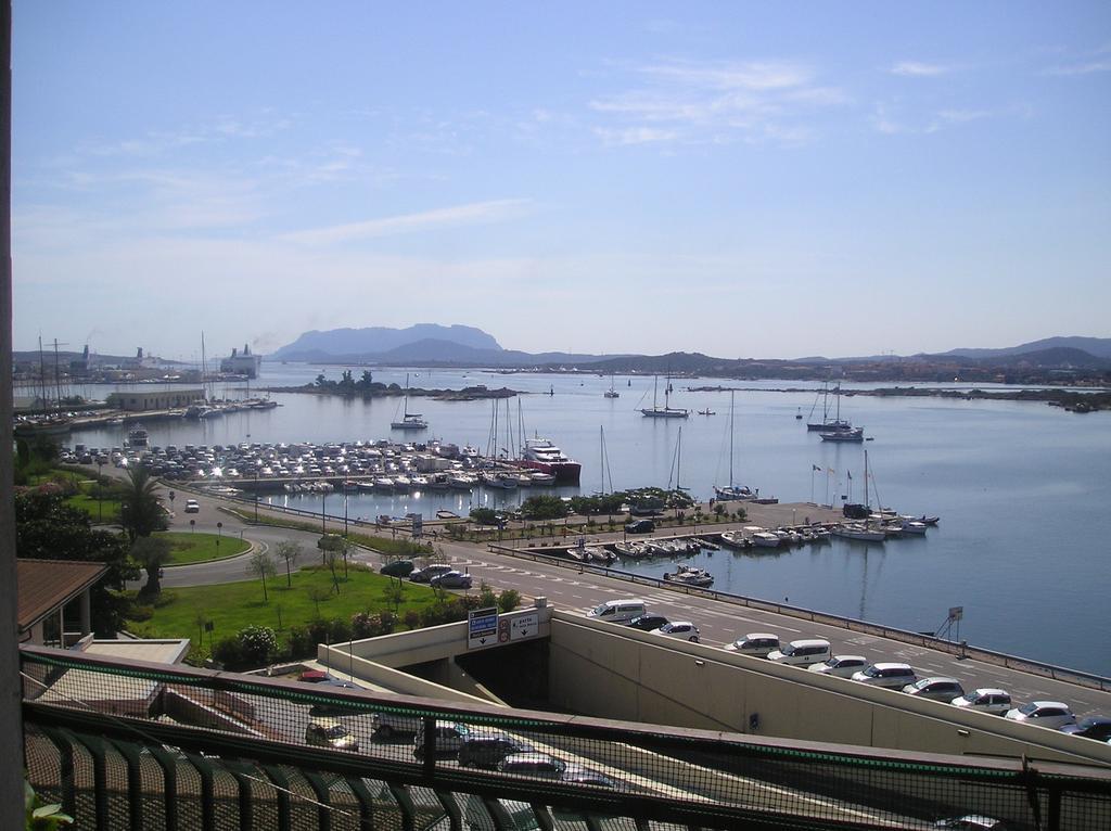Via Genova Apartment Olbia Habitación foto